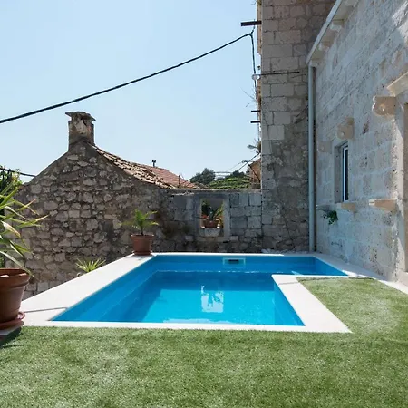 Holiday Villa Podobuće * Podobuce
