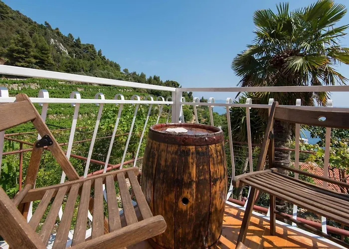 Podobuće * Podobuče